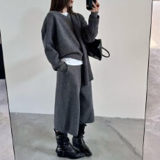 批发韩系慵懒风休闲针织套装<b class='q'>女</b>秋冬新款宽松显瘦毛衣阔腿<b class='q'>七分裤</b>两件套