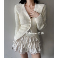 批发韩系斜肩针织衫女不规则开叉毛衣小个子巨好看的早秋上衣女春秋