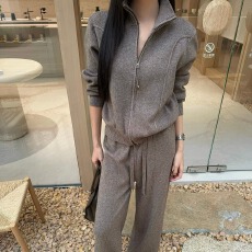 批发2026春新时尚<b class='q'>通勤</b>套装”极简纯色立领显瘦双拉链毛衣开衫两件套装
