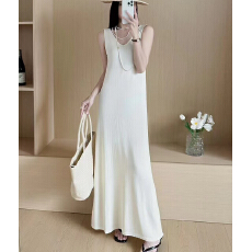 批发实拍 原创设计 度假针织吊带连衣裙<b class='q'>拖地</b><b class='q'>长裙</b>8820