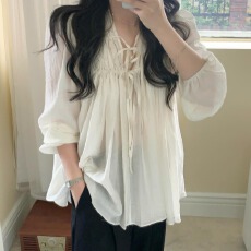批发2026春新品<b class='q'>韩版</b>气质百搭宽松系带V领褶皱纯色泡泡袖衬衫<b class='q'>雪纺衫</b>