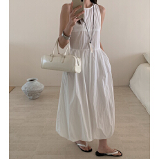 批发2026设计款 修身显瘦 长款 小蛮腰 花苞背心裙 无袖<b class='q'>连衣</b>裙