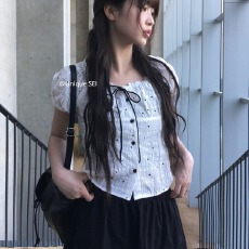批发Unique SEI韩系夏季减龄<b class='q'>波点</b>系带泡泡短袖<b class='q'>衬衫</b>上衣木耳花边