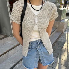 批发韩版时尚镂空设计V领短袖<b class='q'>针织</b>衫<b class='q'>开衫</b>修身外套