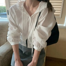 批发2026年 韩版 褶皱系扣花边连帽奶甜美长袖衬衫 可爱风<b class='q'>百搭</b>外套