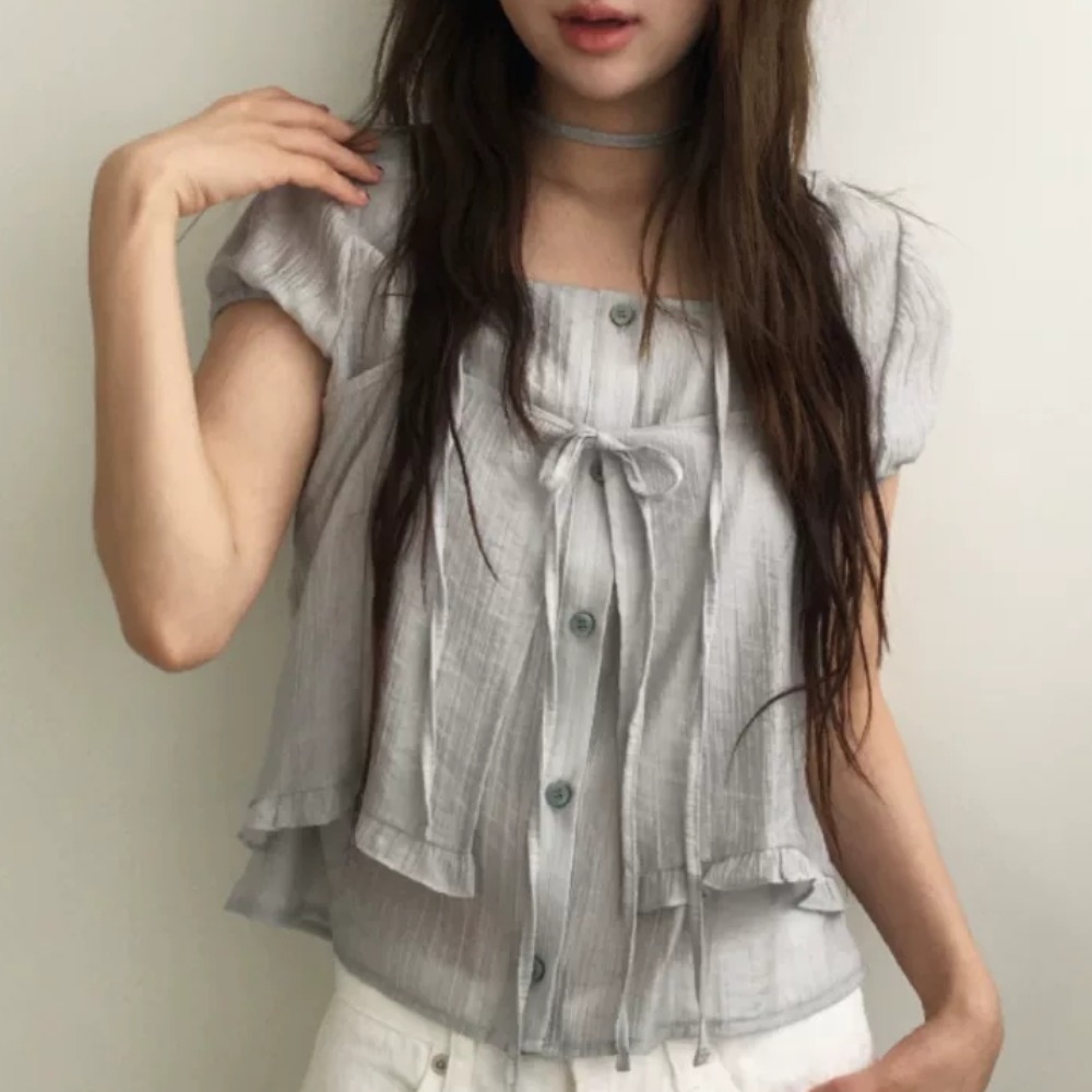 2026 년 여름 새로운 한 부서 패션 다용도 캐주얼 바람 페이크 레이어드 스트랩 리본 셔츠 맨위 여성