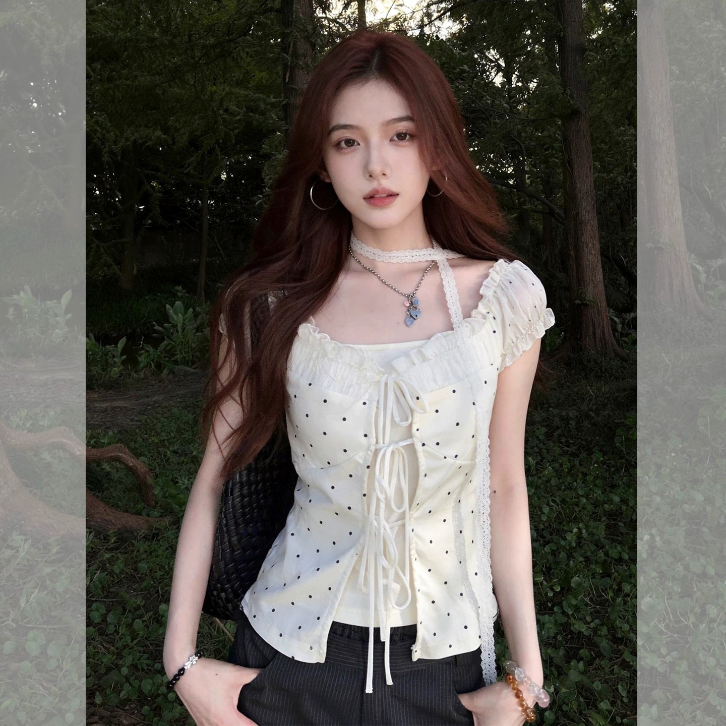 2026 여름 도트 무늬 프린트 거품 소매 여성 셔츠 패치워크 페이크 레이어드 셔츠 슬림해 보이는 스트랩