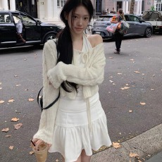 批发2026年 早秋V领系带<b class='q'>蕾丝</b>开衫女法式温柔风外套小披肩上衣