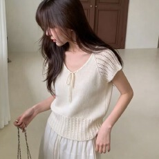 批发2026早秋v领镂空短袖针织衫女夏季款韩系巨好看宽松慵懒风上衣
