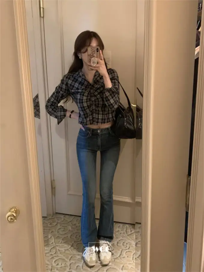 폴드 칼라 체크 무늬 크롭 셔츠 상세 이미지 16