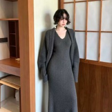 批发港风复古春款羊毛混纺鱼尾下摆<b class='q'>连衣裙</b>打底背心长裙