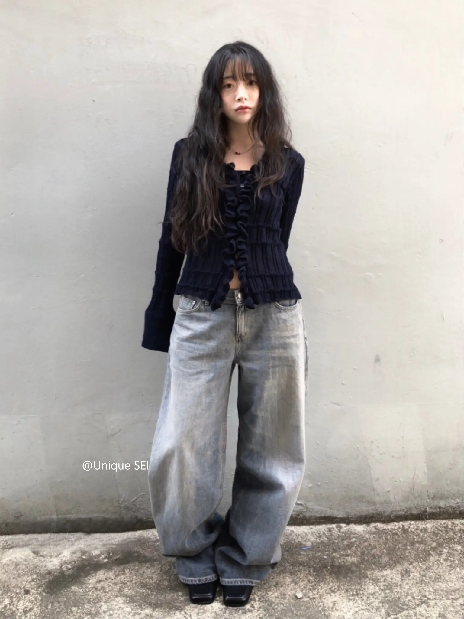 러플 디테일 주름 가디건 상세 이미지 4