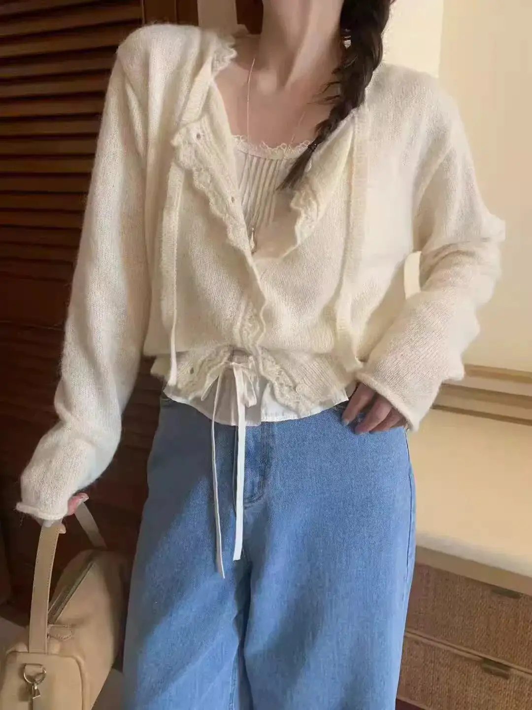 레이스 디테일 루즈핏 가디건