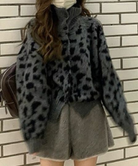 두꺼운 고급 센스 레트로 스탠드 칼라 레오파드 무늬 오픈 가디건 모피 칼라 재킷 루즈핏 스웨터 맨위 여성