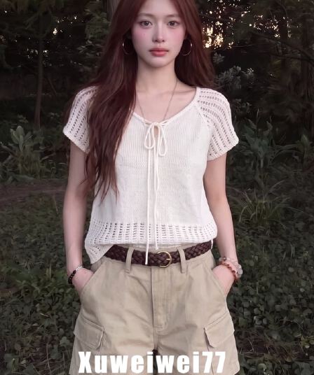 한 부서 홀로우 아웃 V넥 레이스업 반팔 니트 스웨터 여성 여름 새로운 패션 품격 고유 한 아름다운 슬림해 보이는 맨위