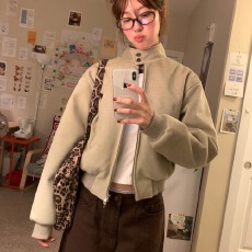 批发韩系<b class='q'>时尚</b>百搭加厚夹棉棒球服外套女港风复古设计感小个子短款大衣
