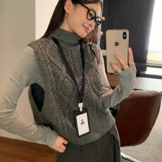 宋正恩深灰色高领针织马甲女秋冬高智感前后两穿毛衣背心叠穿上衣