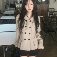 批发2026秋学院风双排扣风衣外套女秋季新款高级感显瘦气质夹克上衣