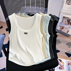 批发实拍 2026年夏季新款时尚<b class='q'>百搭</b>纯色修身刺绣吊带针织背心