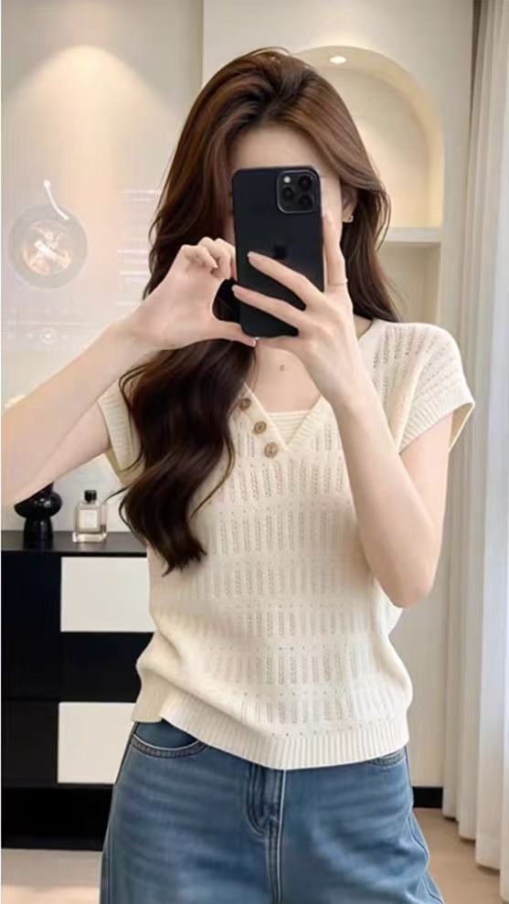 경관 그림 느긋한 바람 V넥 얇은 스타일 홀로우 아웃 반팔 니트 스웨터 여성 패션 슬림해 보이는 작은 키 디자인 센스 맨위 트렌디