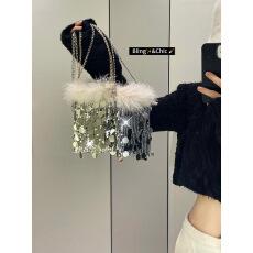 批发实拍特别致仙仙羽毛亮片手机包斜挎包