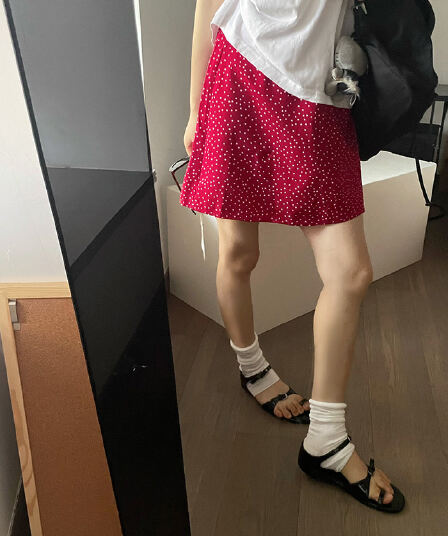 실사 정가 chi 프랑스식 빨간색 도트 무늬 반신 스커트 한 마디 미니 스커트