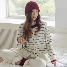 批发撞色条纹毛衣女冬宽松慵懒高级感上衣羊毛混纺针织<b class='q'>开衫外套</b>