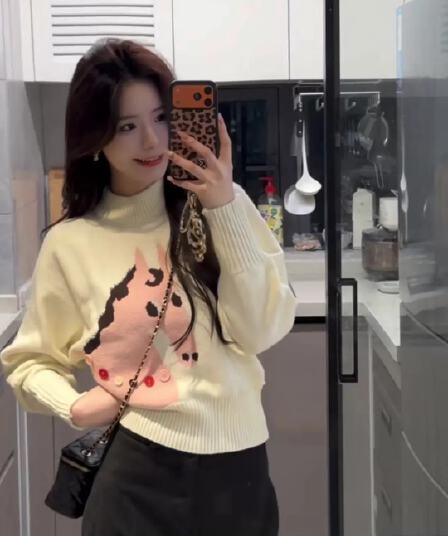 새해 신년 빨간색 만화 작은 말 스웨터 여자 가을 겨울 외출용 루즈핏 느긋한 바람 고급 센스 두꺼운 니트 스웨터