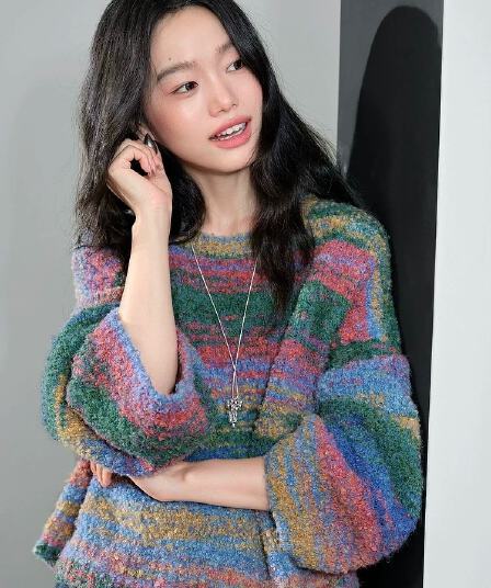 색상 스웨터 루즈핏 라운드 넥 니트 스웨터 2026 가을 겨울철 도파민 새로운 여성 품격 긴팔 맨위
