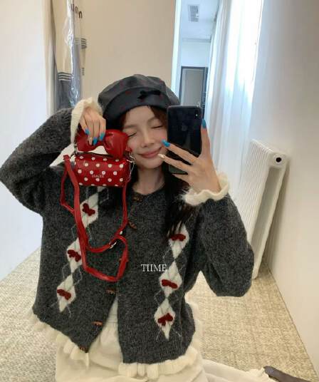 패치워크 색상 라운드 넥 긴팔 스웨터 오픈 가디건 여성 겨울 한 부서 루즈핏 슬림해 보이는 디자인 센스 니트 재킷