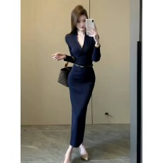 批发轻熟优雅风V领针织连衣裙女春季新款修身显瘦<b class='q'>通勤</b>气质包臀长裙子