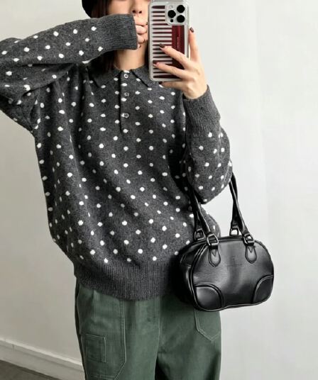 가을 겨울 새로운 한국 스타일 POLO 칼라 레트로 도트 무늬 니트 스웨터 여성 다용도 루즈핏 캐주얼 맨위 슬림해 보이는 스웨터