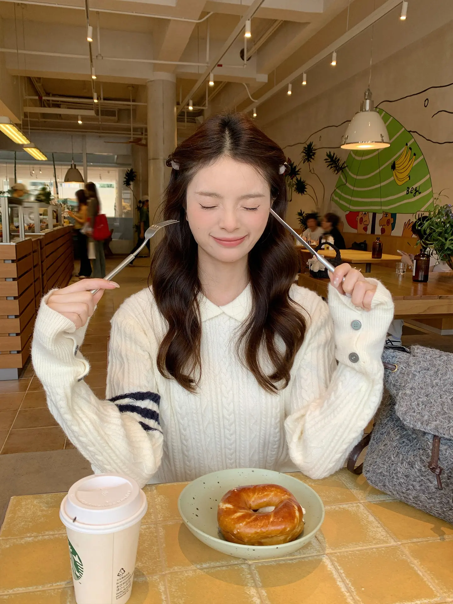 프레피 폴드 칼라 꽈배기 니트 상세 이미지 17