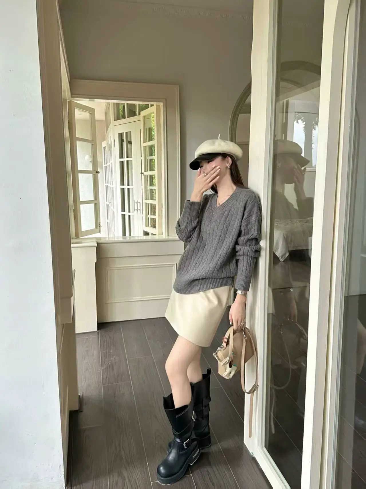 한국인기 라운드넥 니트 상세 이미지 6