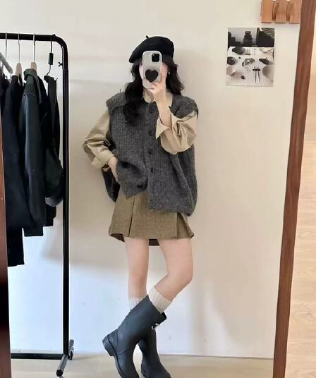 두꺼운 바늘 루즈핏 대 에디션 어깨 베스트 다섯 버클 레트로 일반 섹션 니트 스택 착용 조끼 가을 한국 스타일 다용도