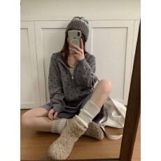 批发韩系～撞色波点细线针织衫亲肤感连帽短款上衣双拉链宽松显瘦外套