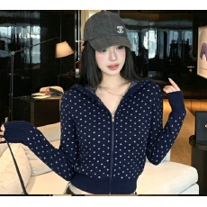 批发美式复古白色波点连帽拉链卫衣外套女秋季2026新款宽松百搭短上衣