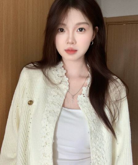 수공 자수 레이스 레이스 화이트 니트 오픈 가디건 여성 2026 가을 겨울 새로운 루즈핏 다용도 맨위 재킷