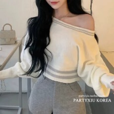 批发韩系简约一字肩<b class='q'>短款</b>毛衣女士早秋辣妹穿搭修身长袖<b class='q'>针织衫</b>套头上衣