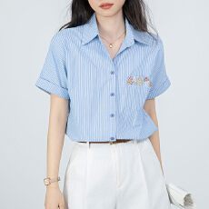 批发实拍设计感花朵刺绣<b class='q'>长袖</b><b class='q'>衬衫</b>女夏季新款今年流行漂亮小衫条纹上衣