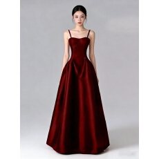 批发法式晚<b class='q'>礼服</b>女2025新款高级感宴会主持人成人礼气质名媛吊带连衣裙