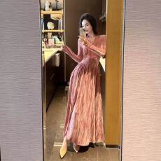 秋冬新款女神感小众高级气质小香风设计感贵气掐腰显瘦丝绒连衣裙