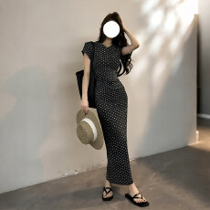 批发法式高级感撞色波点短袖连衣裙女2026新款夏季收腰设计感休闲长裙
