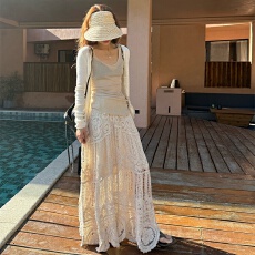 批发留下 1992 春季新款法式波西米亚风钩针镂空针织半身裙A字<b class='q'>长裙女</b>