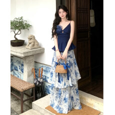 批发法式度假收腰吊带上衣女夏优雅气质碎花不规则半身裙<b class='q'>雪纺</b>长裙<b class='q'>套装</b>