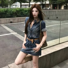 批发美式复古港风短袖<b class='q'>牛仔</b>连衣裙女夏新款高级感收腰显瘦衬衫a字短裙