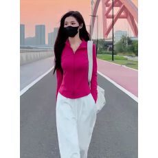 批发跑步训练服休闲运动套装女秋<b class='q'>修身</b>洋气玫红色上衣白色阔腿裤两件套