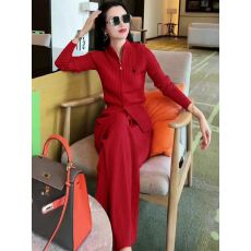 批发秋冬新款女装高端<b class='q'>品牌</b>休闲时尚胖mm显瘦毛衣外套阔腿裤套装