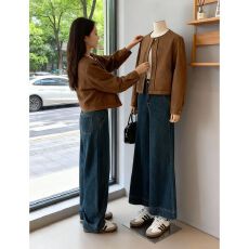 批发秋季今年流行的漂亮小香风超好看<b class='q'>短</b>款咖色<b class='q'>外套女</b>春秋2025新款爆款