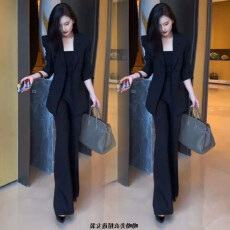 批发欧美明星款职业装时尚一粒扣布扣中长<b class='q'>西装</b>+喇叭裤时尚套装两件套